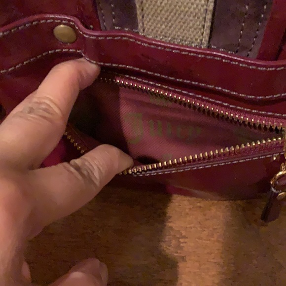 Juicy Couture burgundy patent leather clutch - Picture 6 of 11